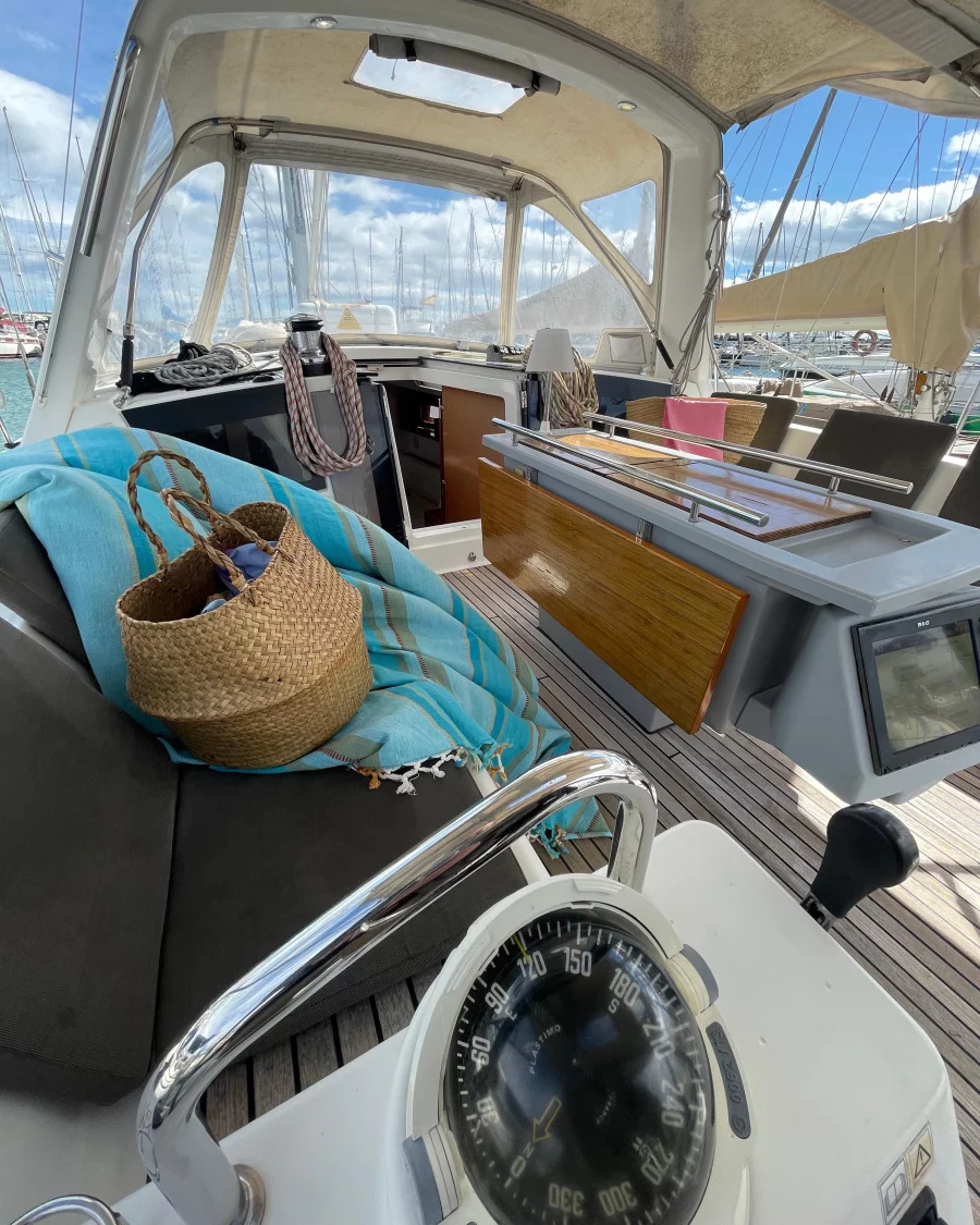 Oceanis 41 (Chamba)  - 25