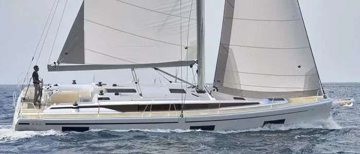 Bavaria C42 (Sparrows)  - 4