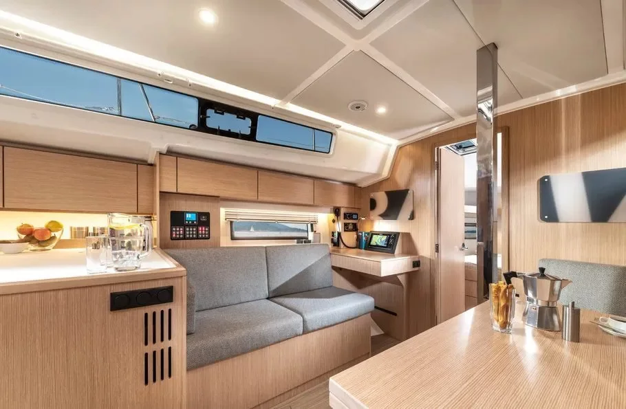 Bavaria C42 (Sparrows)  - 3