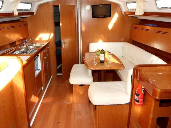 Cyclades 43.3 (ORION XI) Interior image - 7