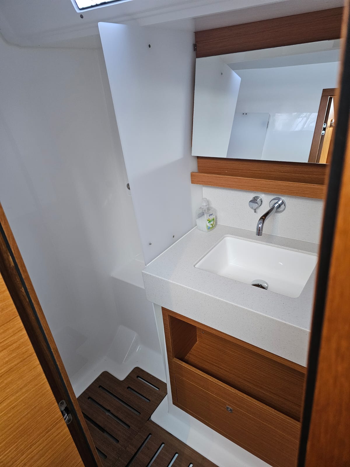 Photo #7 - Dufour 470 (Amalia) en Skradin - 22294