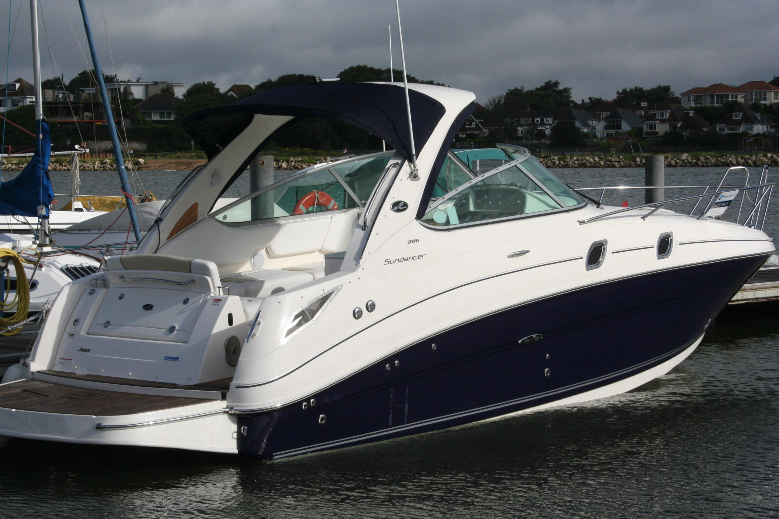 Photo #2 - Sea Ray 305 Sundancer (Fourbuoys) en Southhampton - 22264