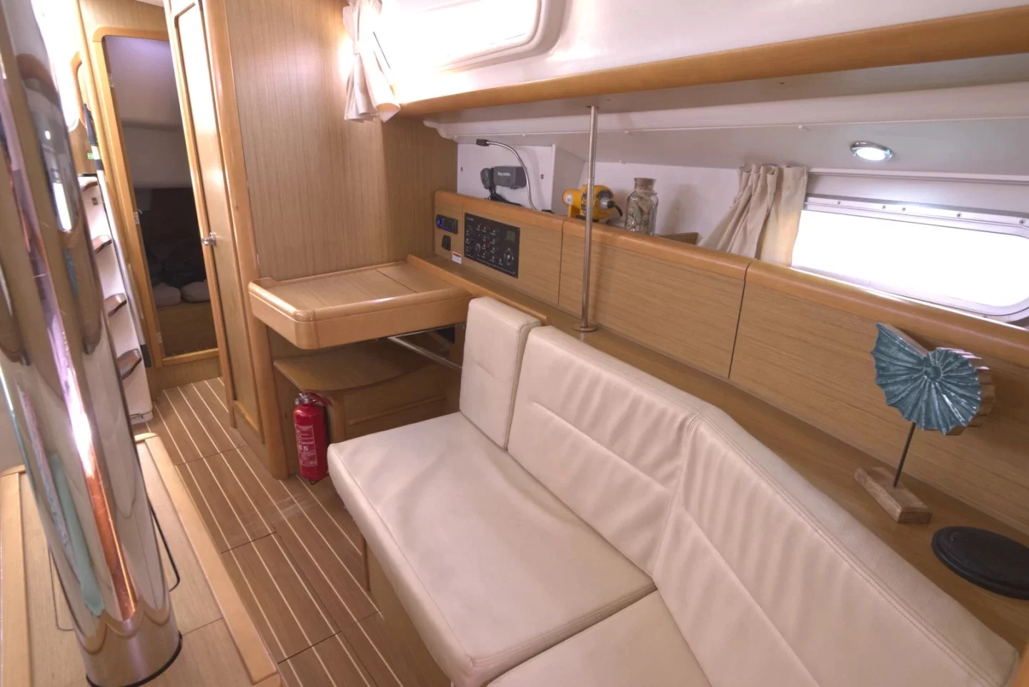 Sun Odyssey 36i (Candy)  - 5