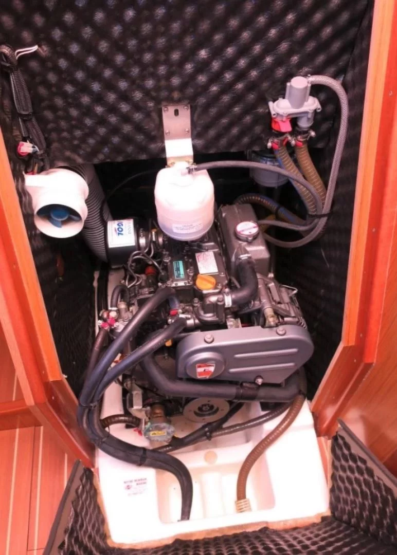 Sun Odyssey 36i (Candy)  - 10