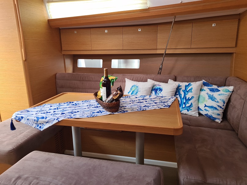 Photo #11 - Dufour 412 Grand large (Desiree II) in Marmaris - 9190