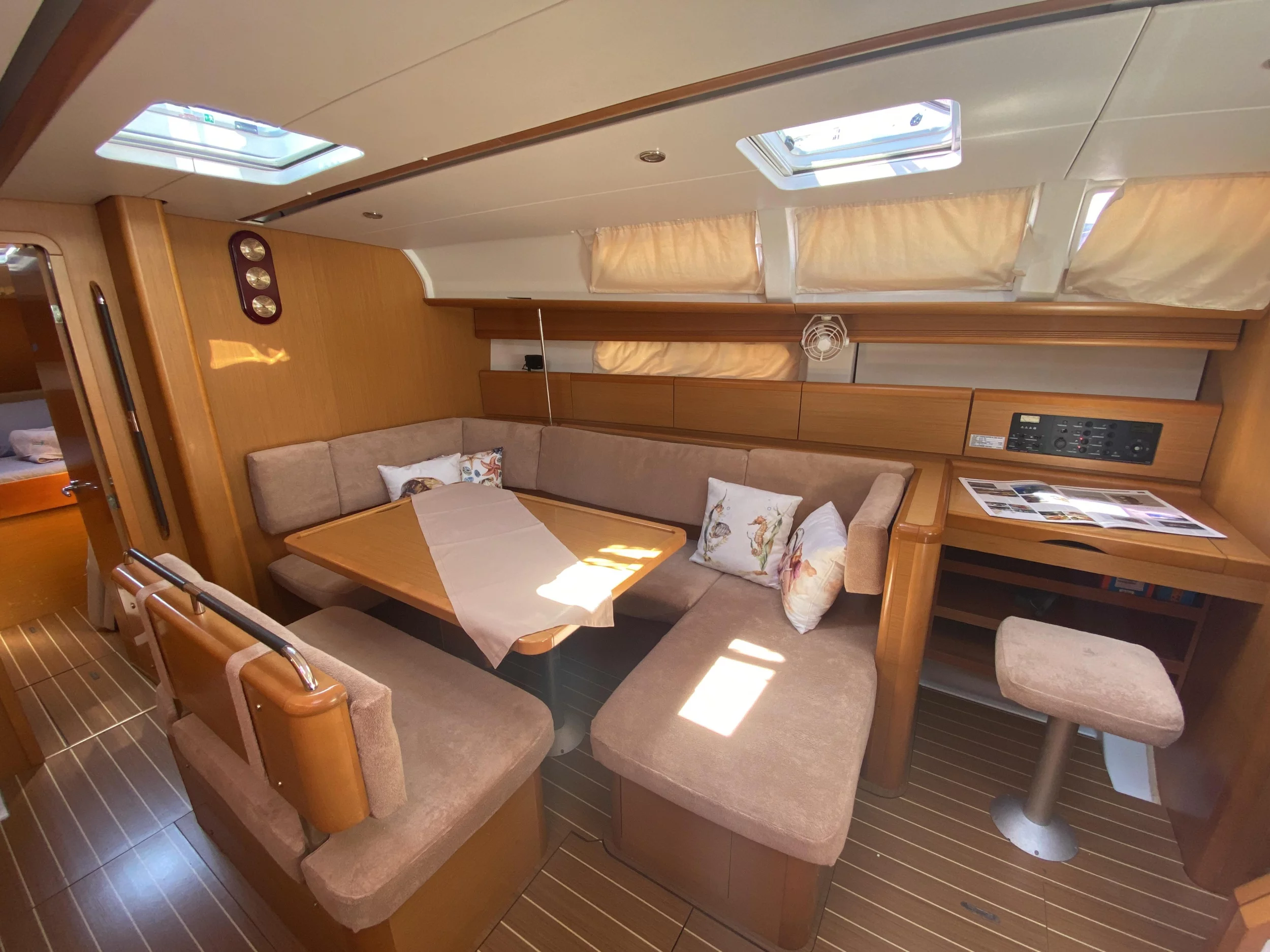 Sun Odyssey 44i (Capella II)  - 4