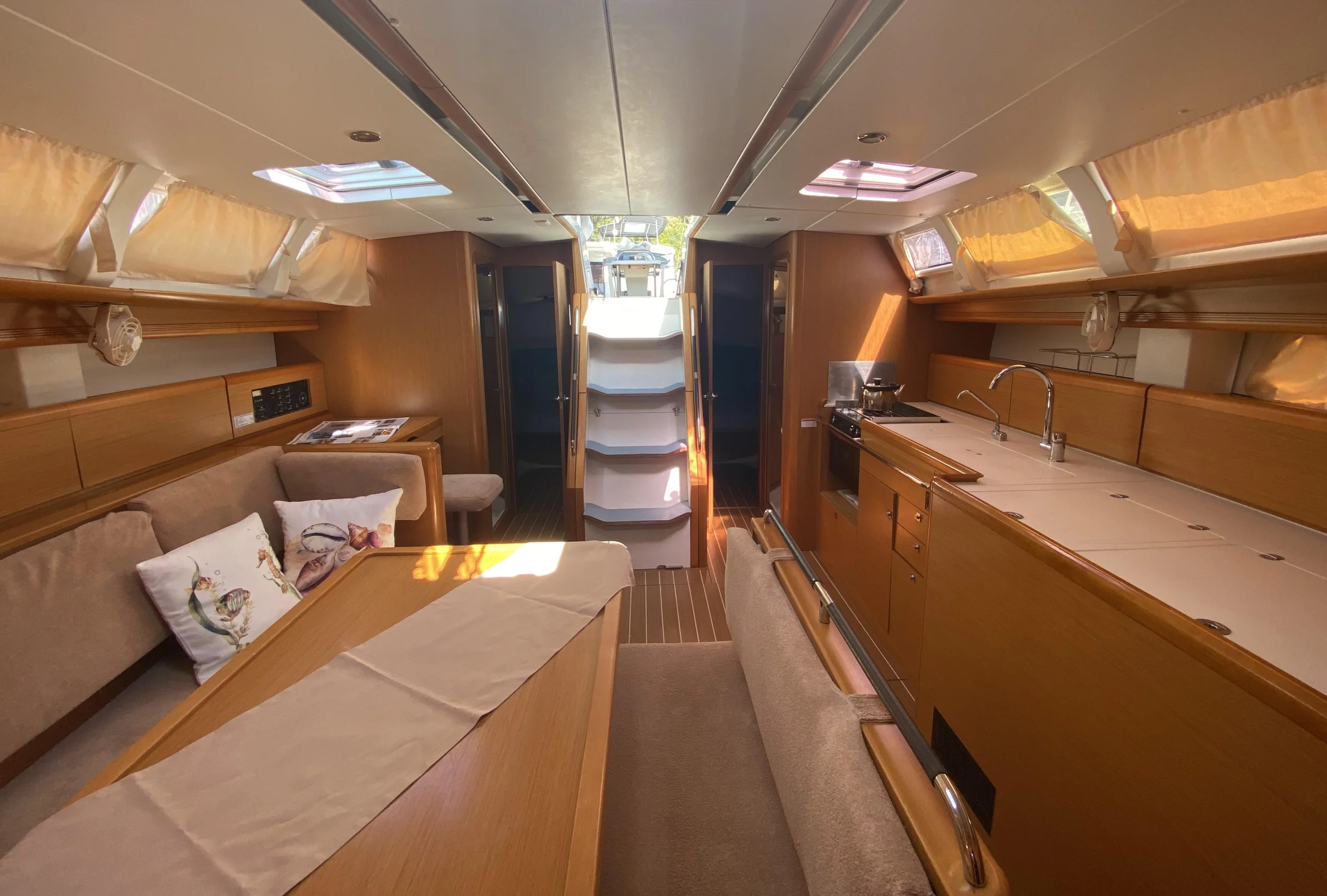 Sun Odyssey 44i (Capella II)  - 2