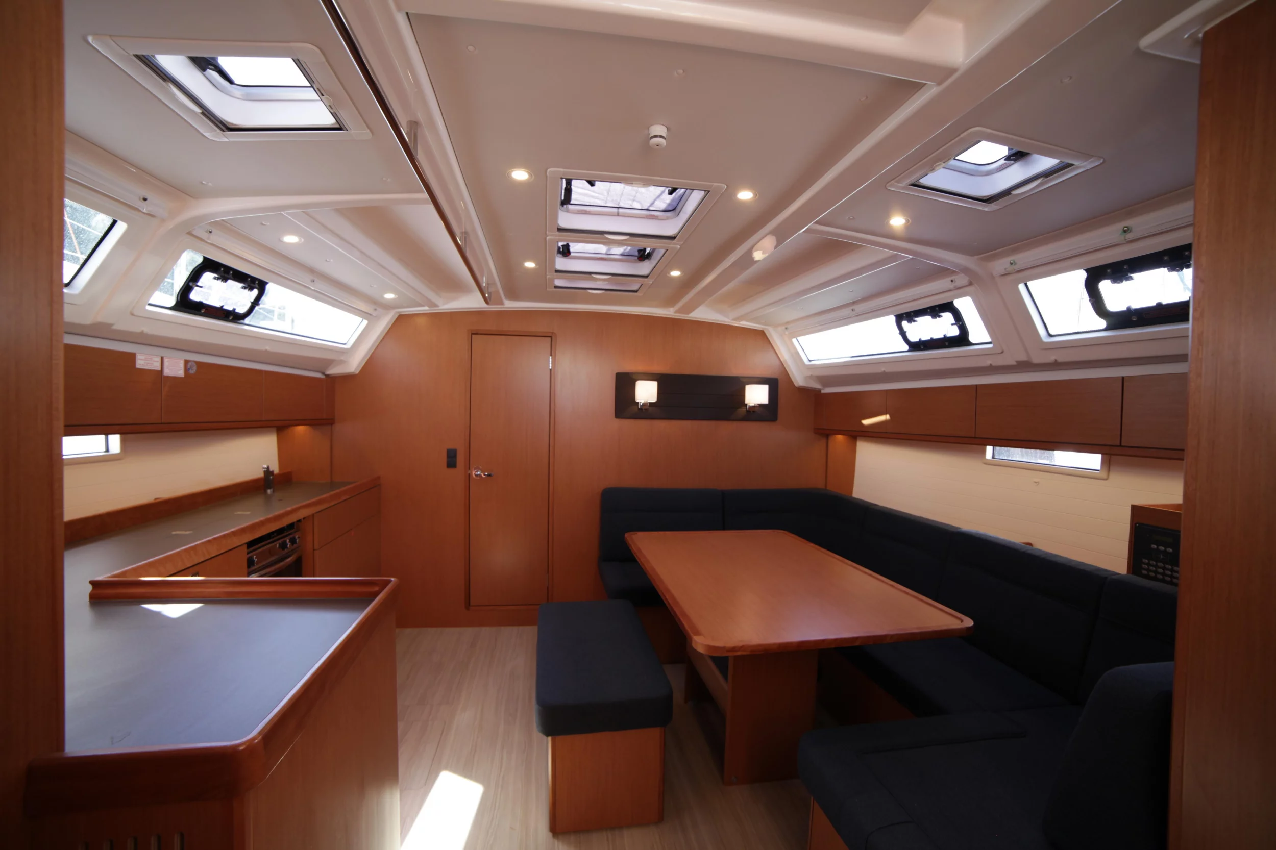 Bavaria Cruiser 46 (Sail Leo)  - 11