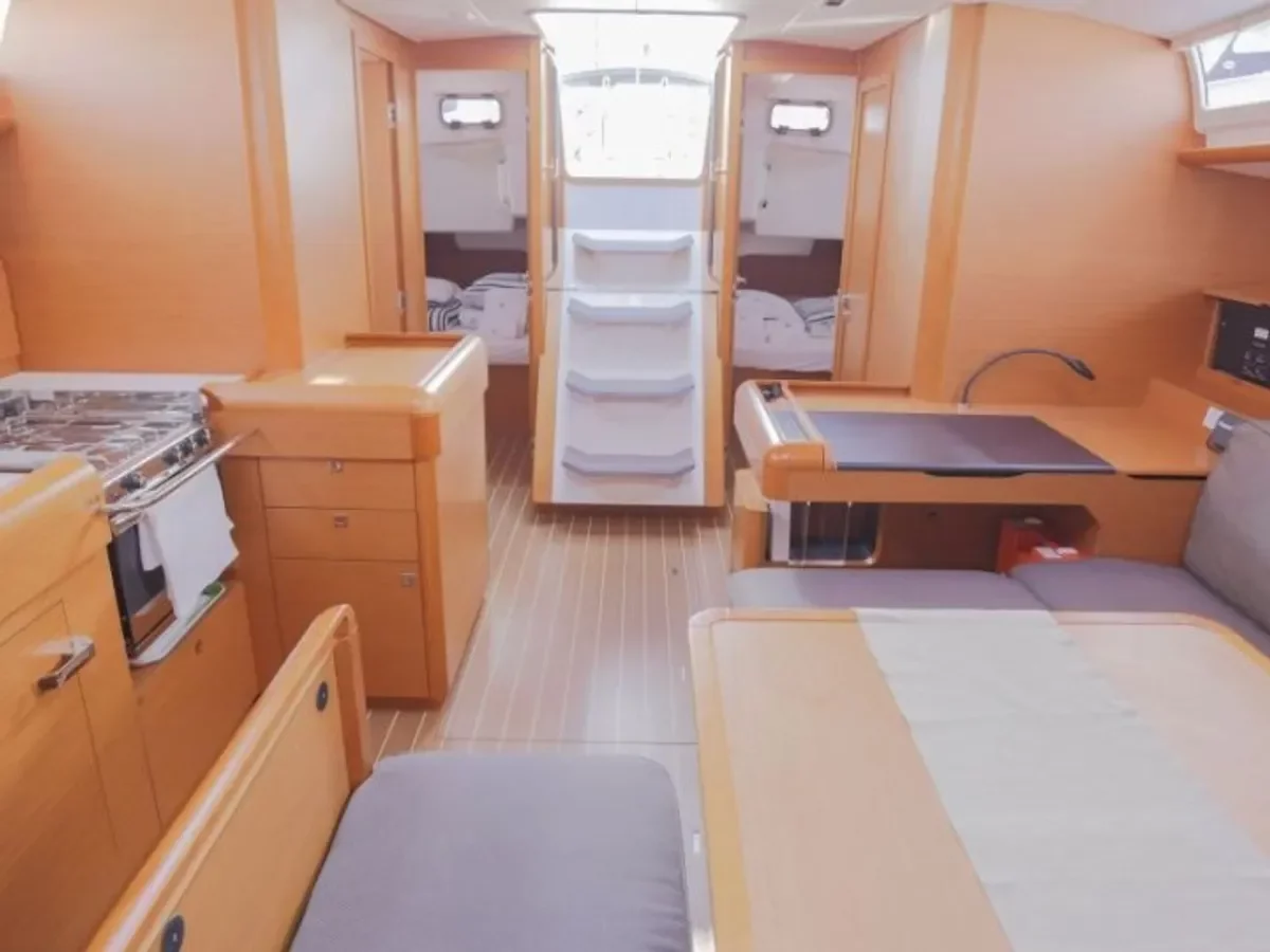 Sun Odyssey 519 (Elise of Sweden)  - 15