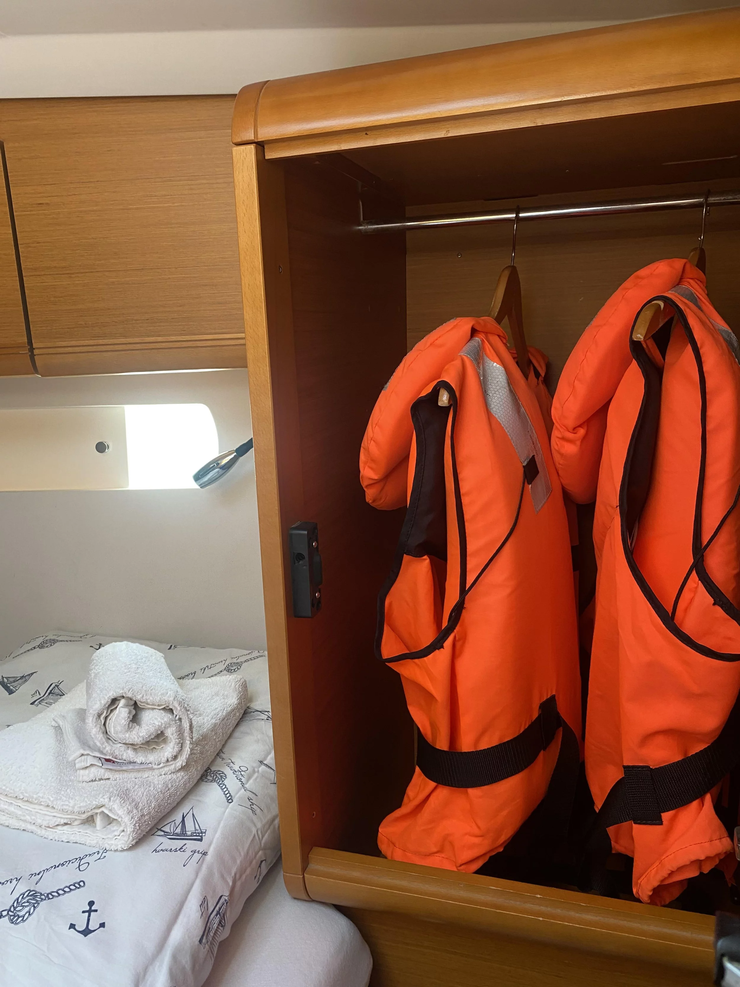 Sun Odyssey 519 (Elise of Sweden)  - 8
