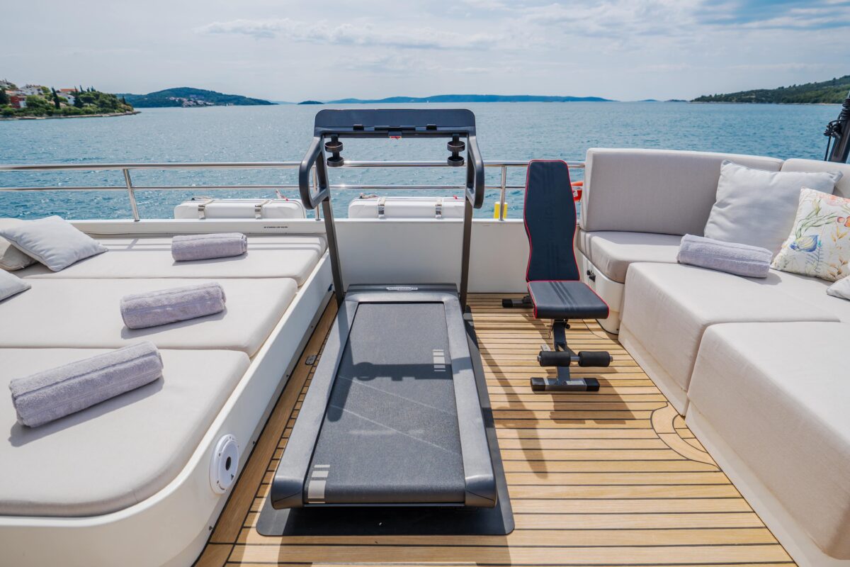 Photo #20 - Luxury Motor Yacht (Dream) in Sibenik - 22355