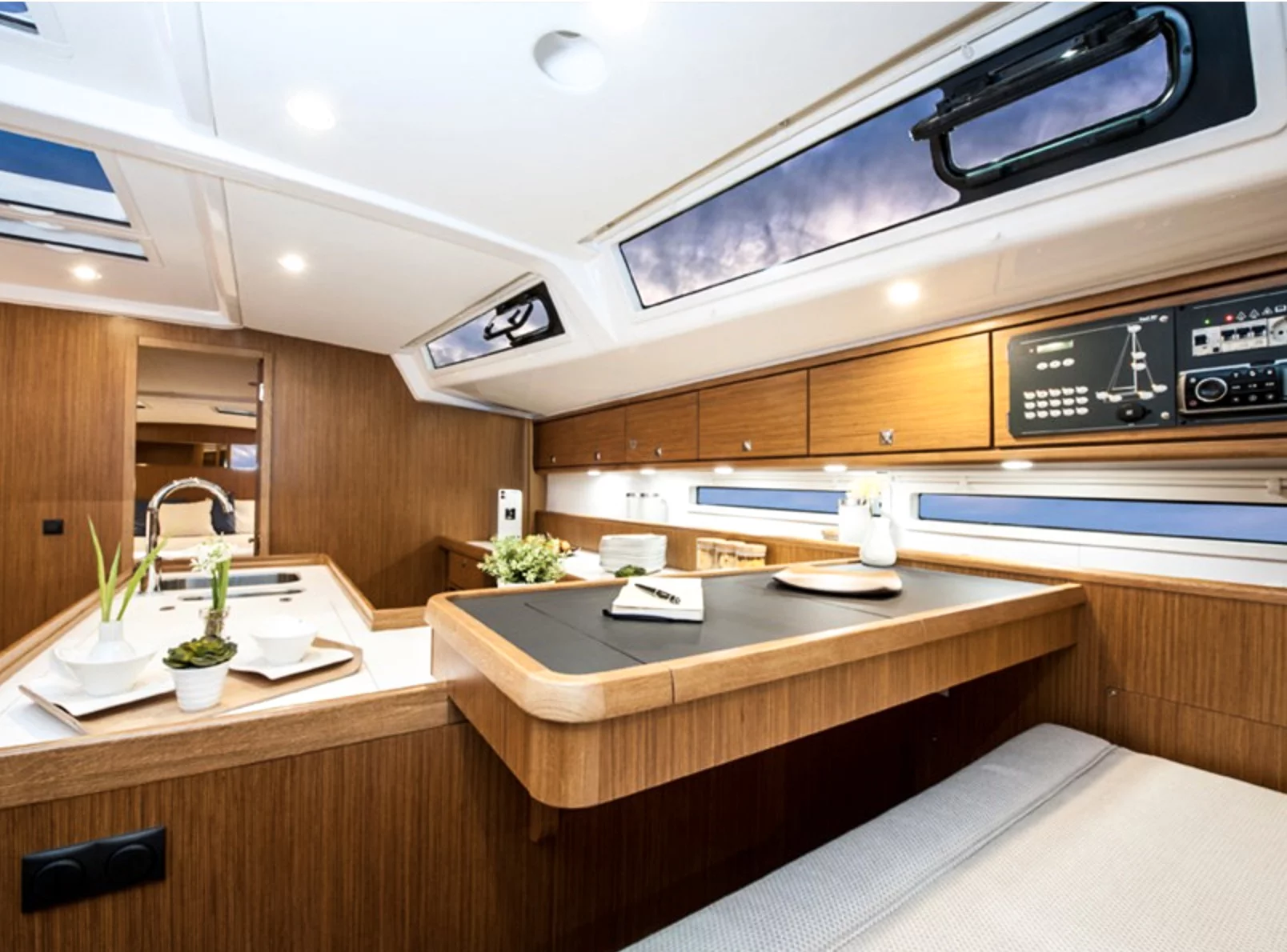 Bavaria Cruiser 56 (KALLIRRHOE)  - 1
