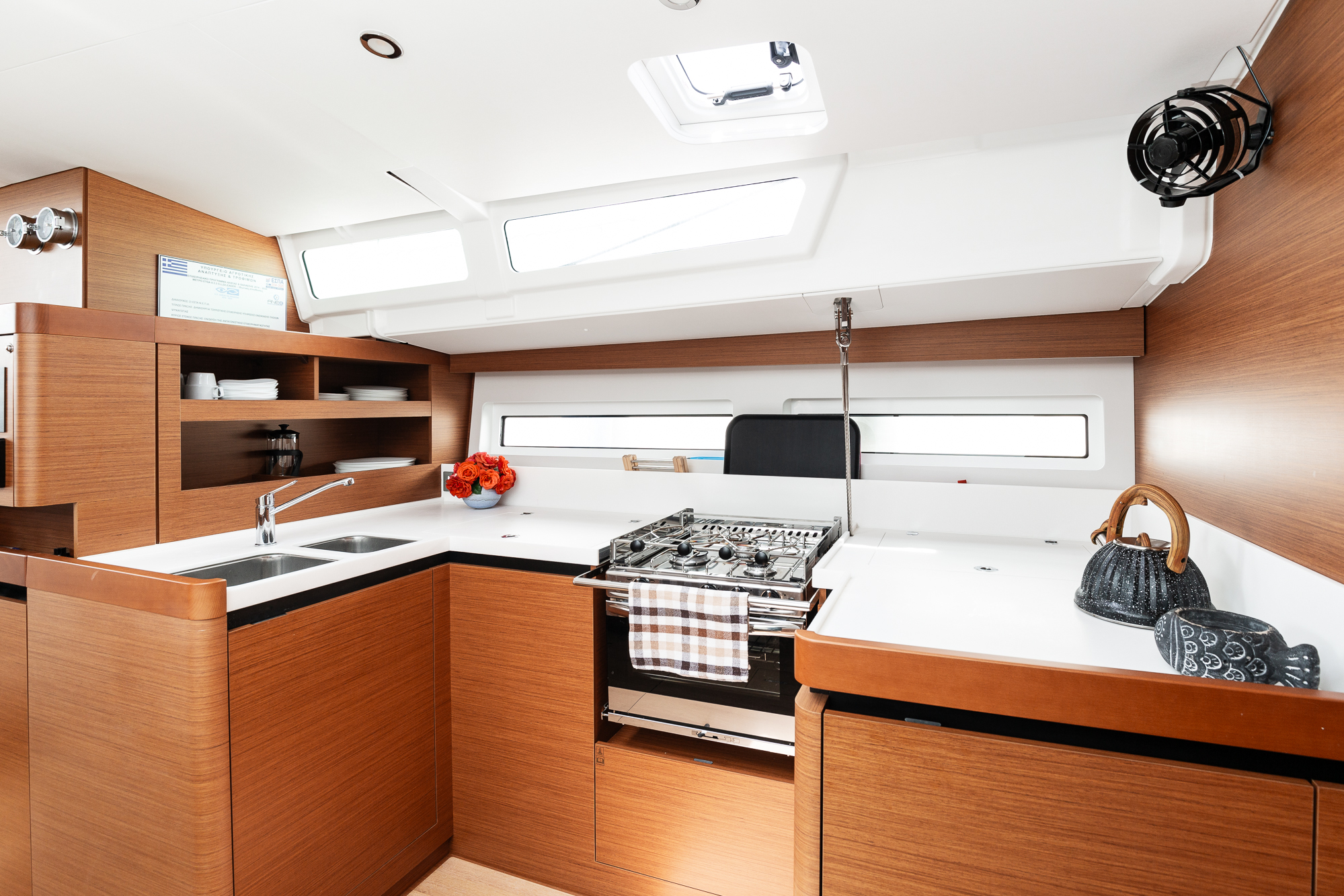 Photo #2 - Sun Odyssey 490 (PNOE) en Nikiti - 20811