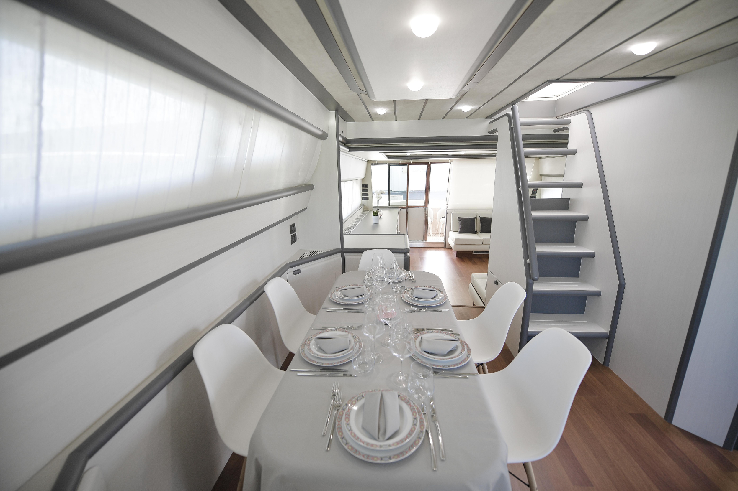 Photo #3 - Ferretti 70 (Celine) in San Vincenzo - 22403