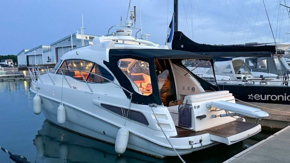 Photo #7 - Sealine C390 (La Mouette) in Menton - 22406
