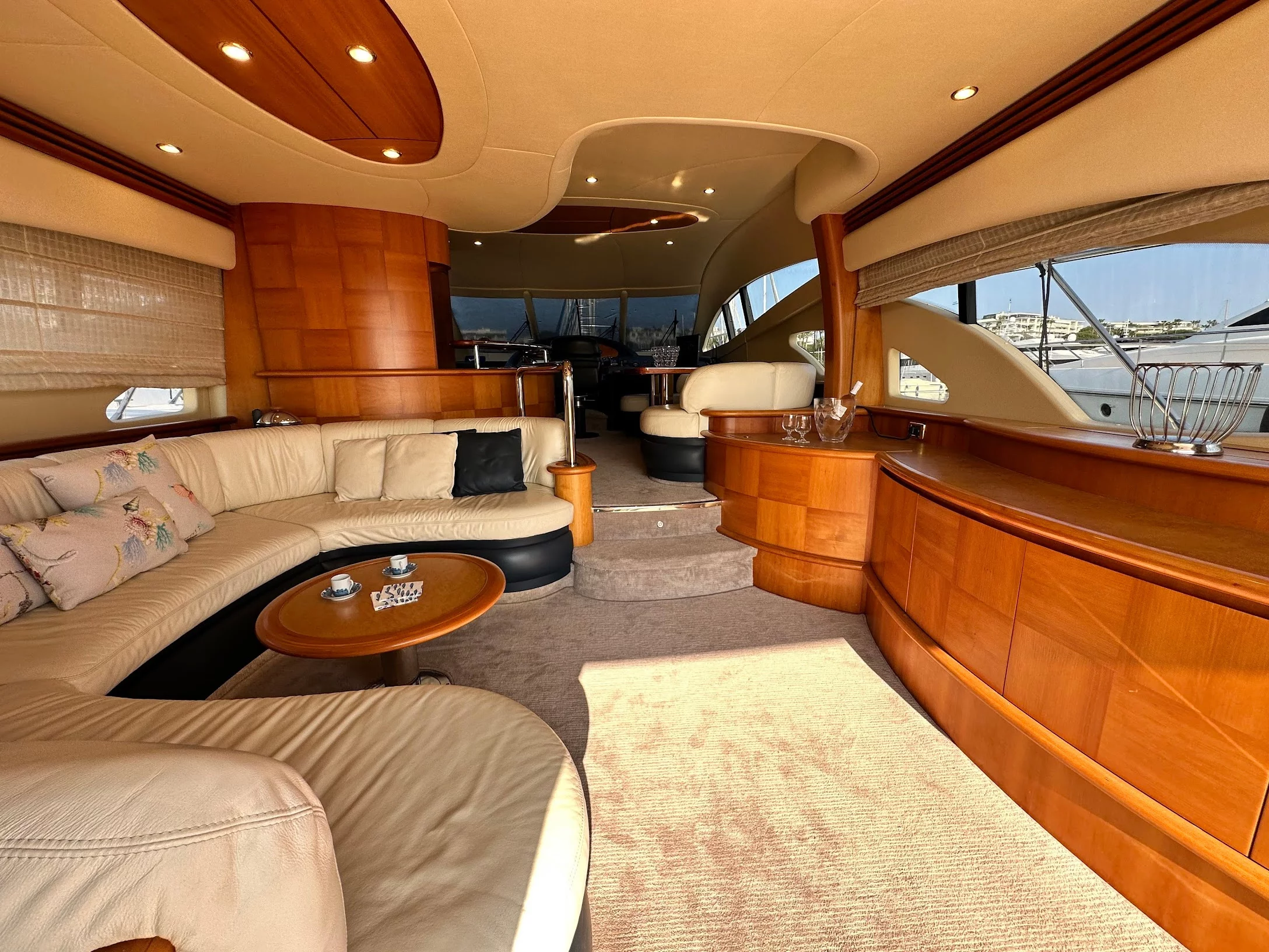 Azimut 62 Evolution (L'Eclair 3) Interior image - 24