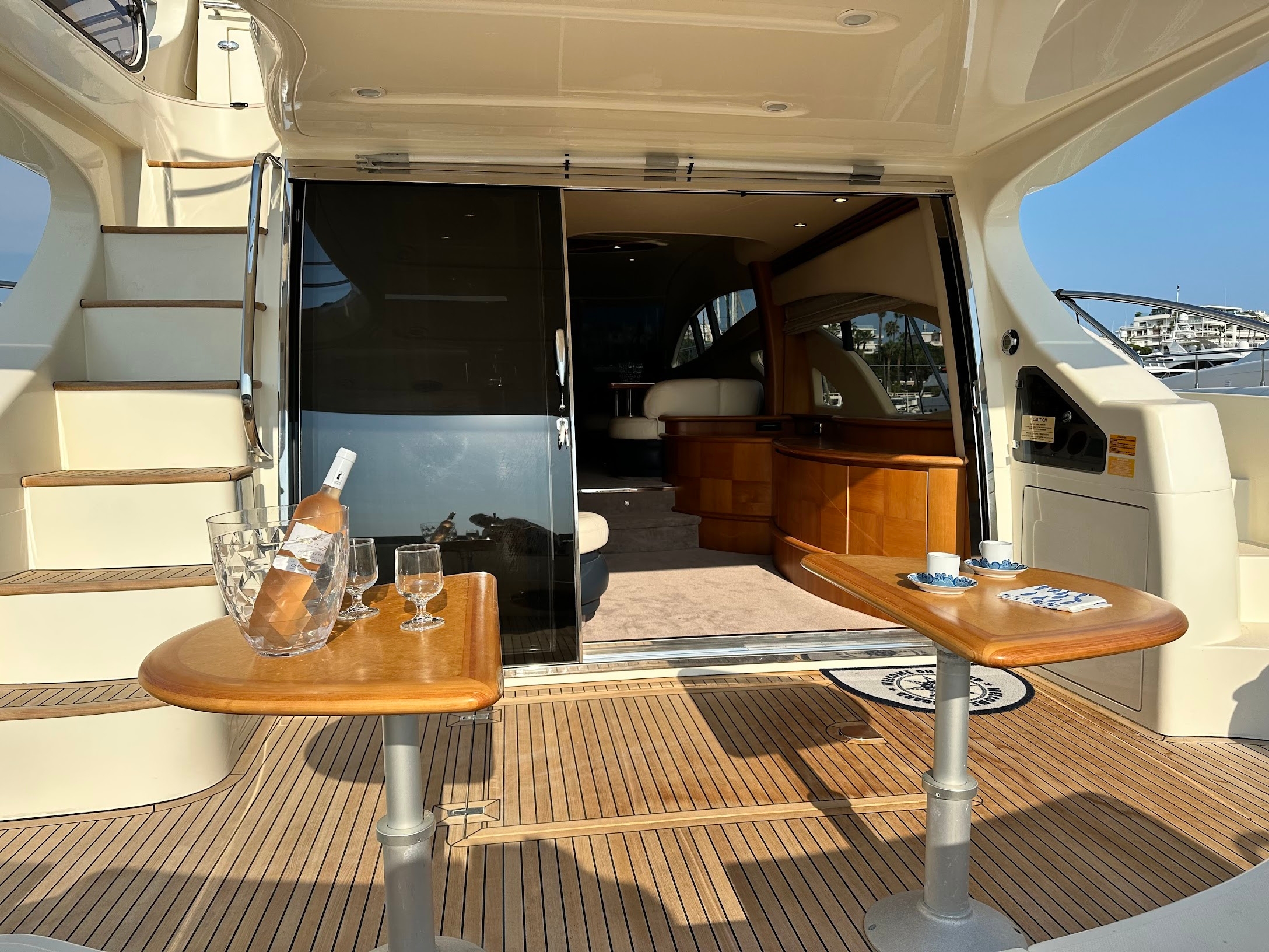 Photo #26 - Azimut 62 Evolution (L'Eclair 3) in Golfe Juan - 22407