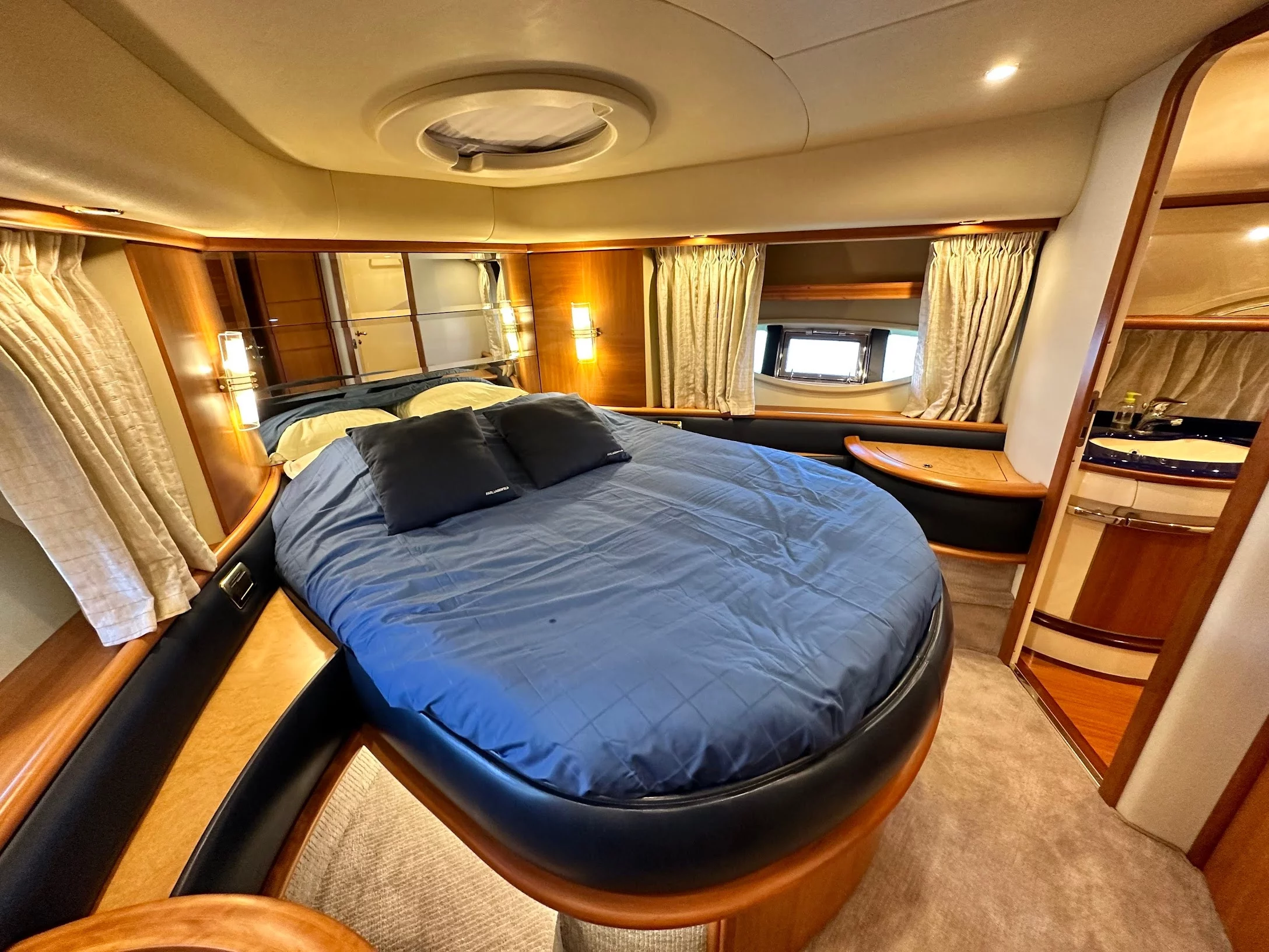 Azimut 62 Evolution (L'Eclair 3)  - 4