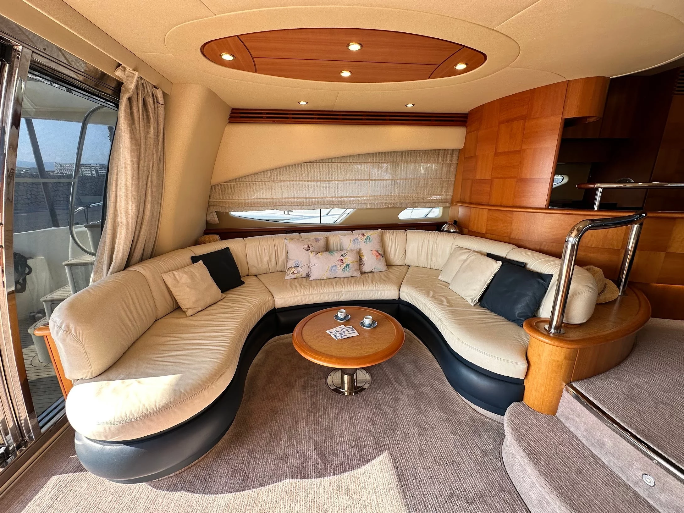 Azimut 62 Evolution (L'Eclair 3)  - 35