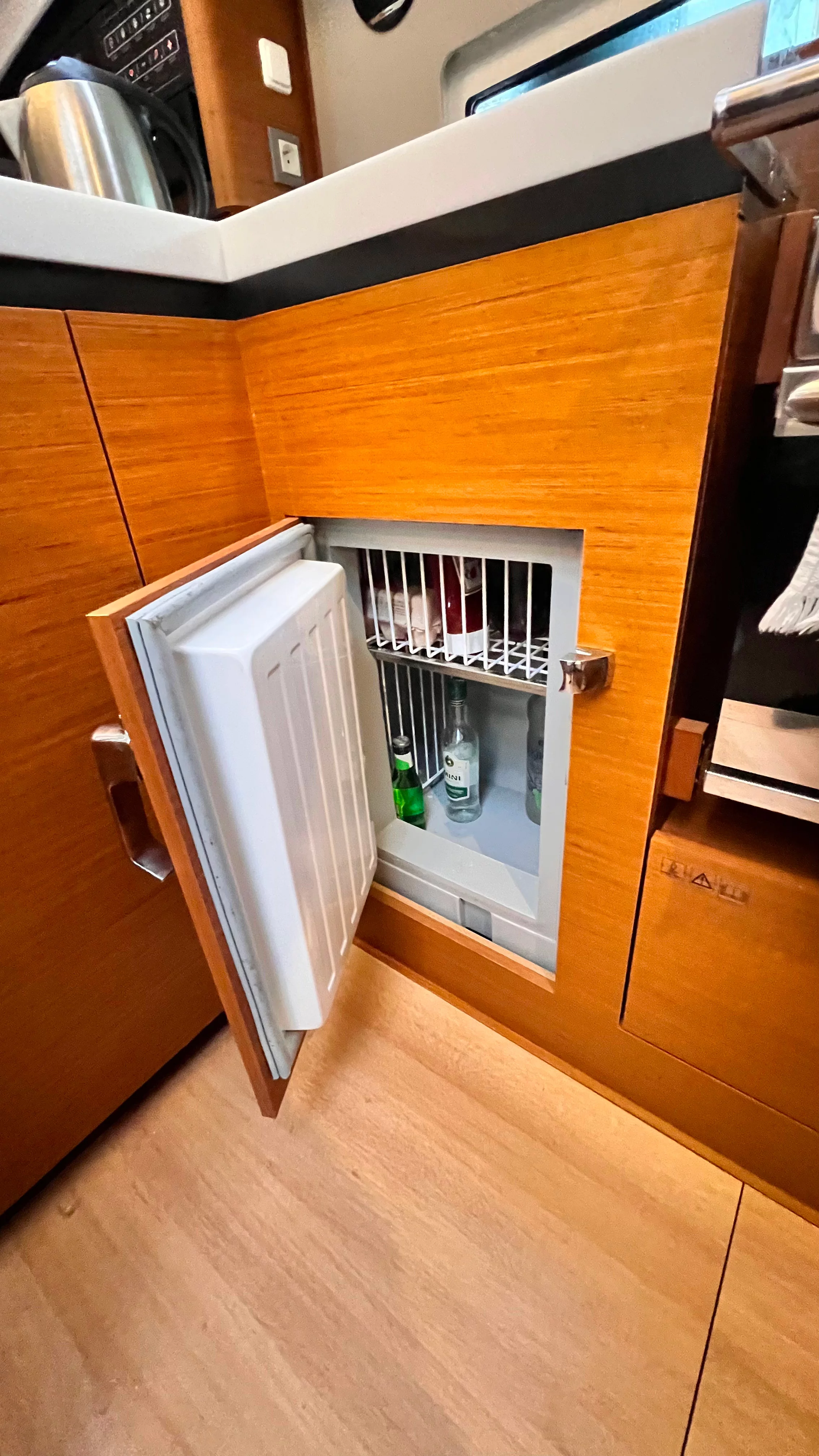 Sun Odyssey 410 (Pelora)  - 6