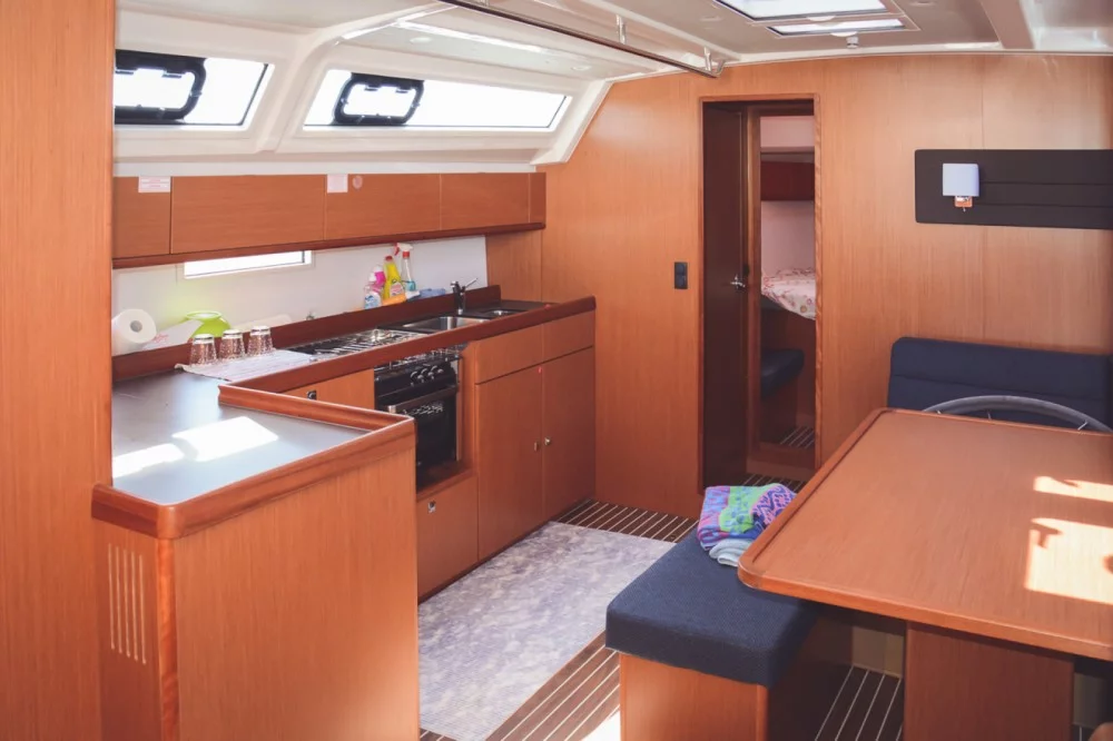 Bavaria 46 Cruiser (Iris)  - 6