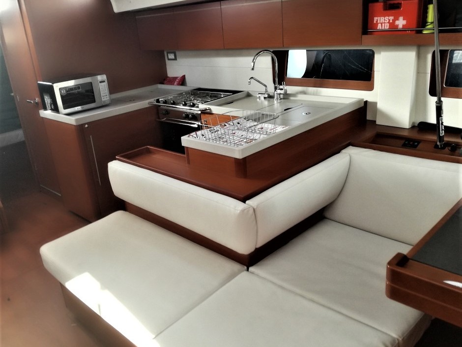 Photo #6 - Oceanis 51.1 (Aeolian Muse) in Preveza - 8897