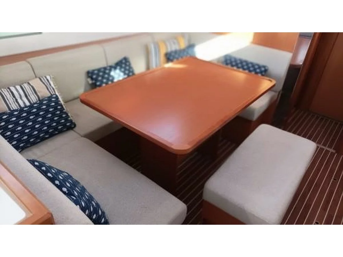 Bavaria C45 (Lego) Interior image - 5