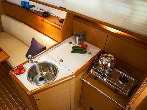 Sun Odyssey 30 i (Beagle)  - 2