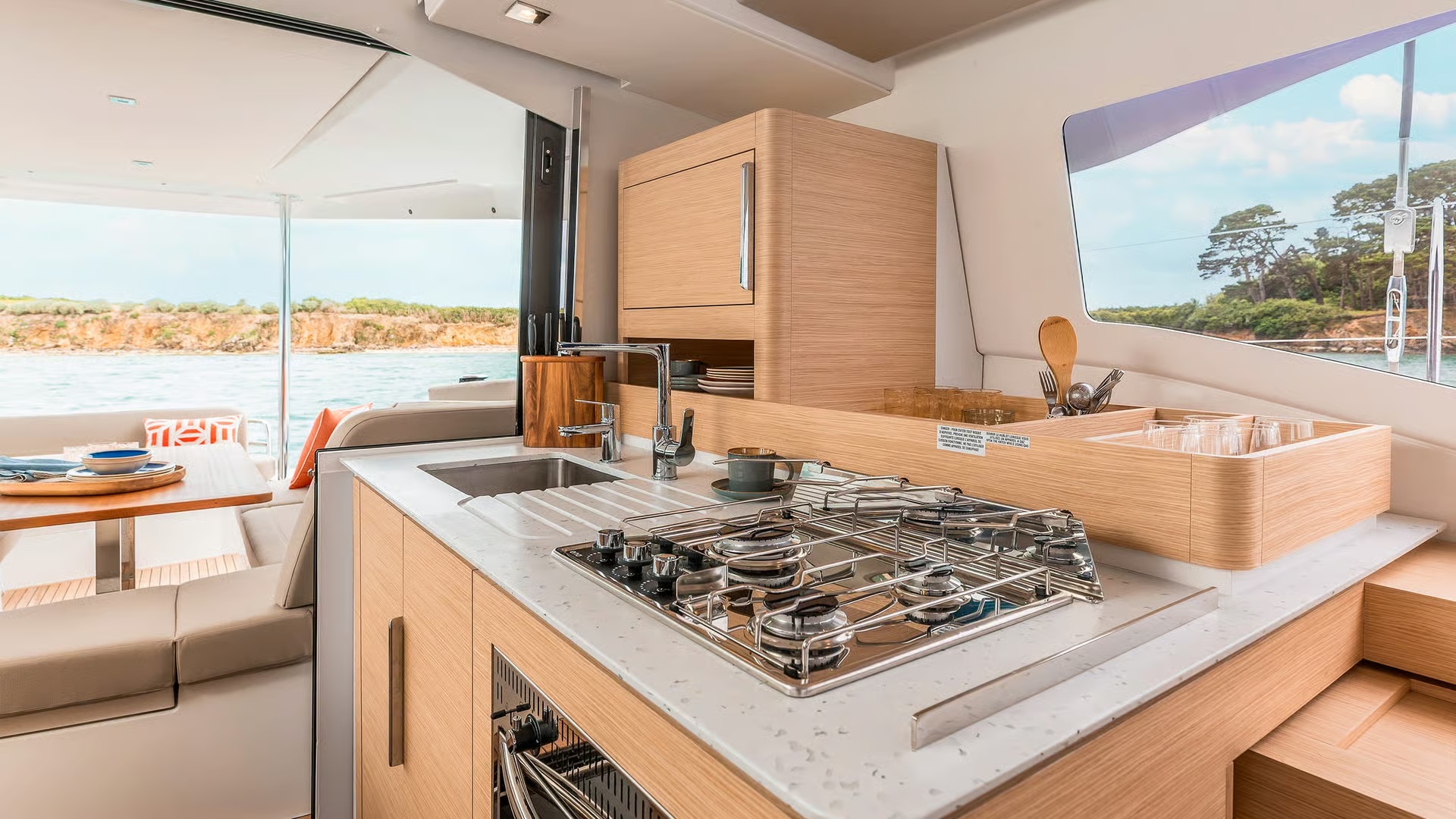 Fountaine Pajot New 41 — photo 14