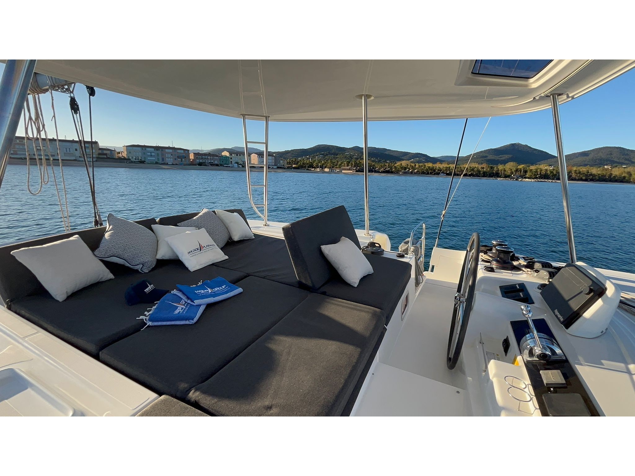 Lagoon 46 — photo 1