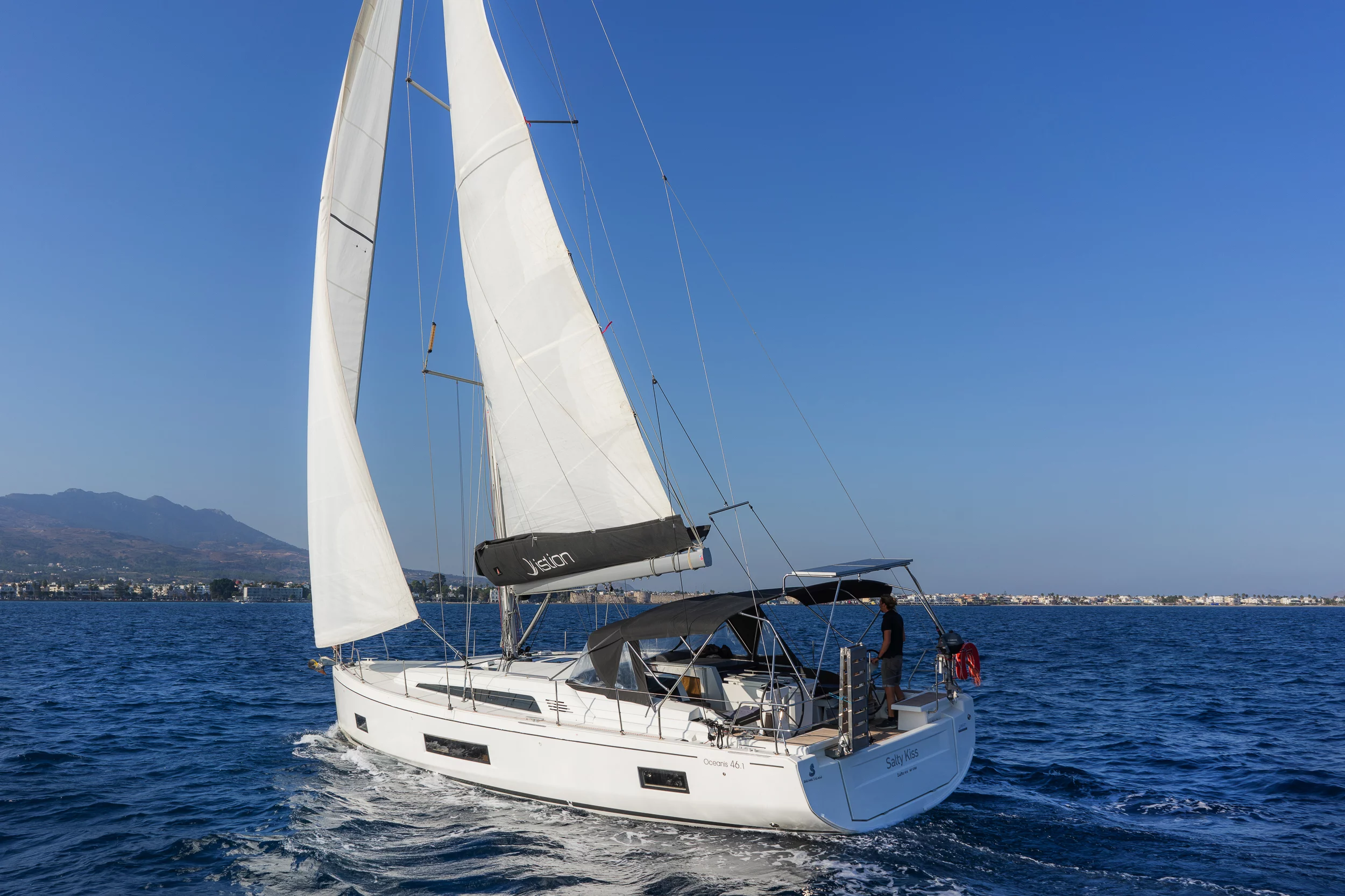 Oceanis 46.1 (5/3) (Salty Kiss)  - 1