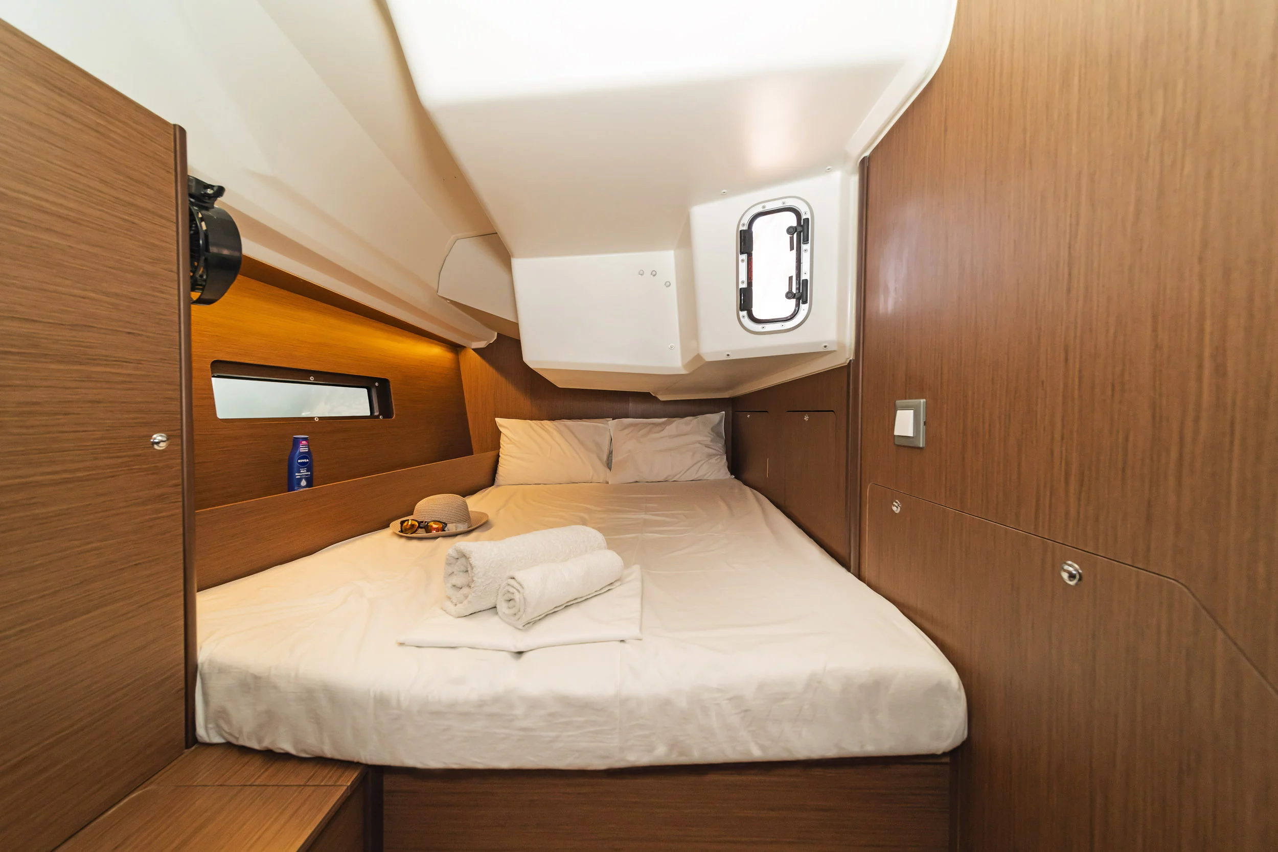 Oceanis 40.1 (3+1 cab) (Mojito)  - 2