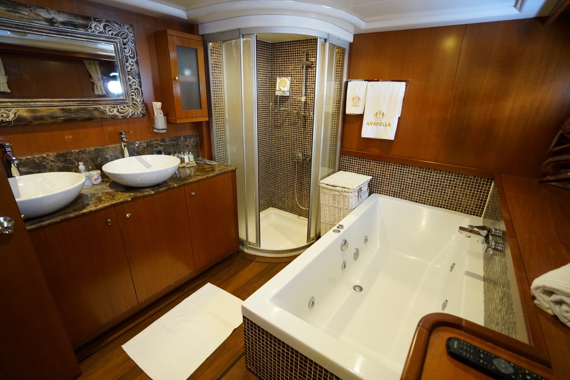 Photo #18 - Gulet Arabella (Arabella) en Bodrum - 9233