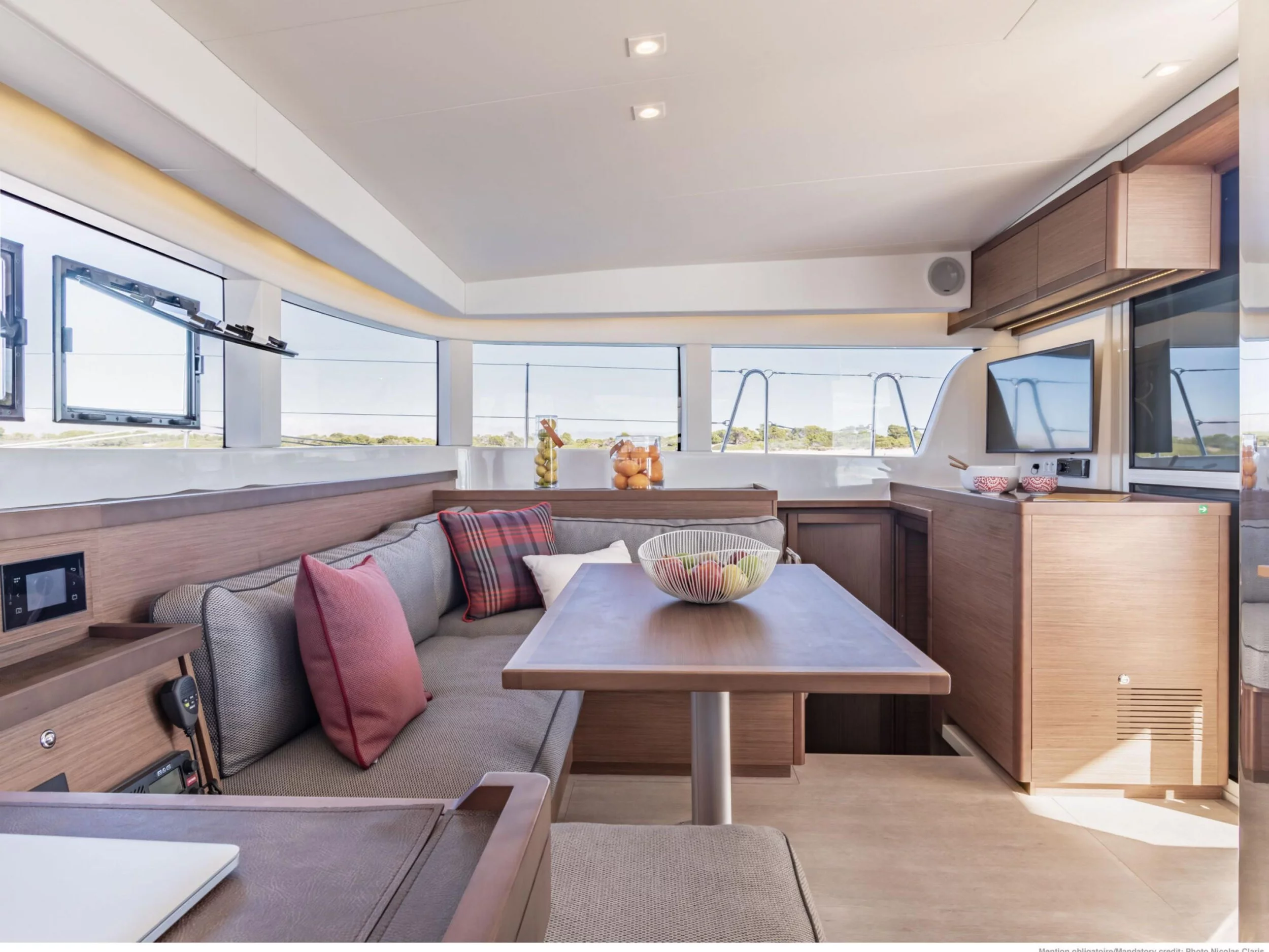 Lagoon 40 (TWILIGHT) Interior image - 1