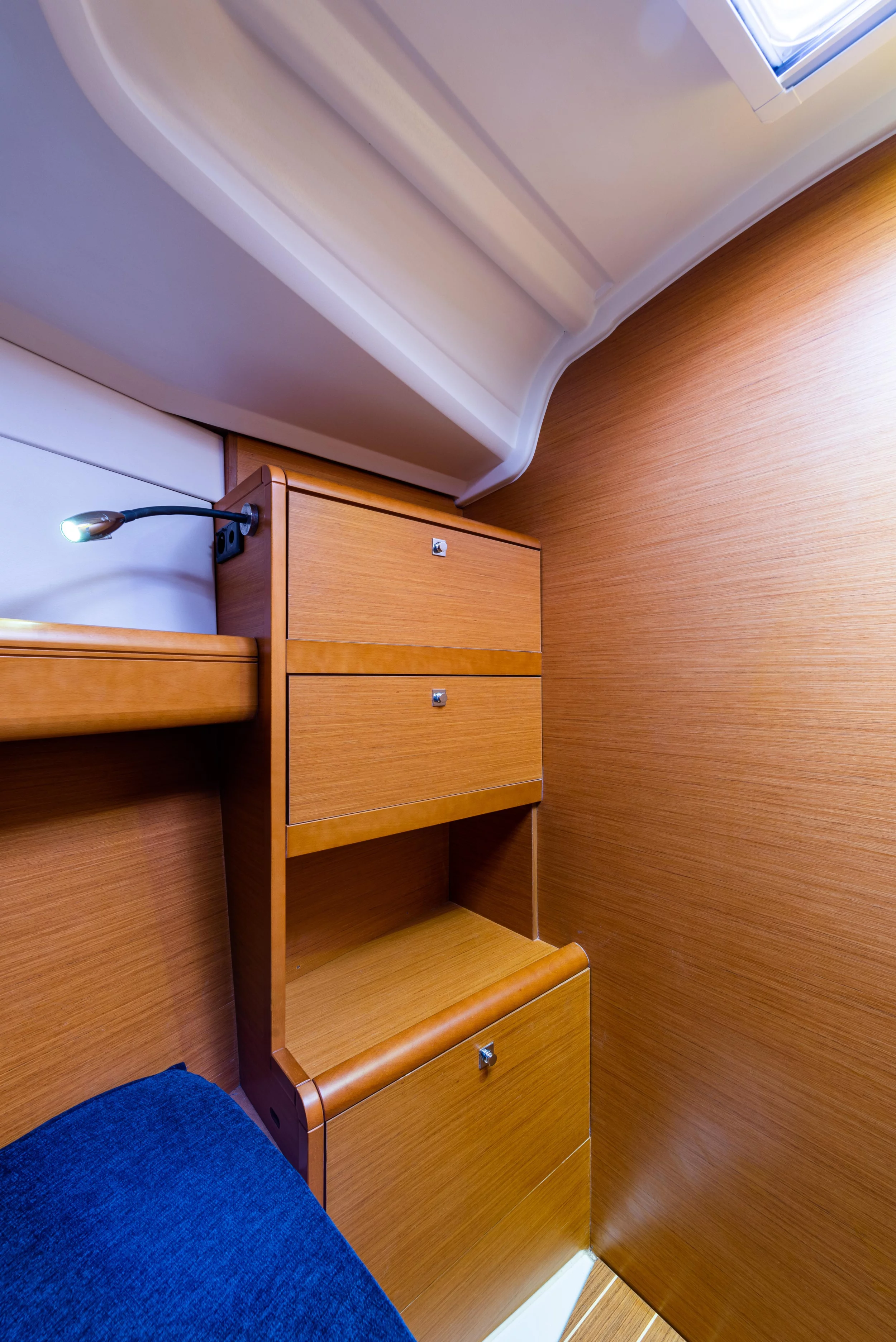 Jeanneau Sun Odyssey 379 (Amor Fati)  - 9