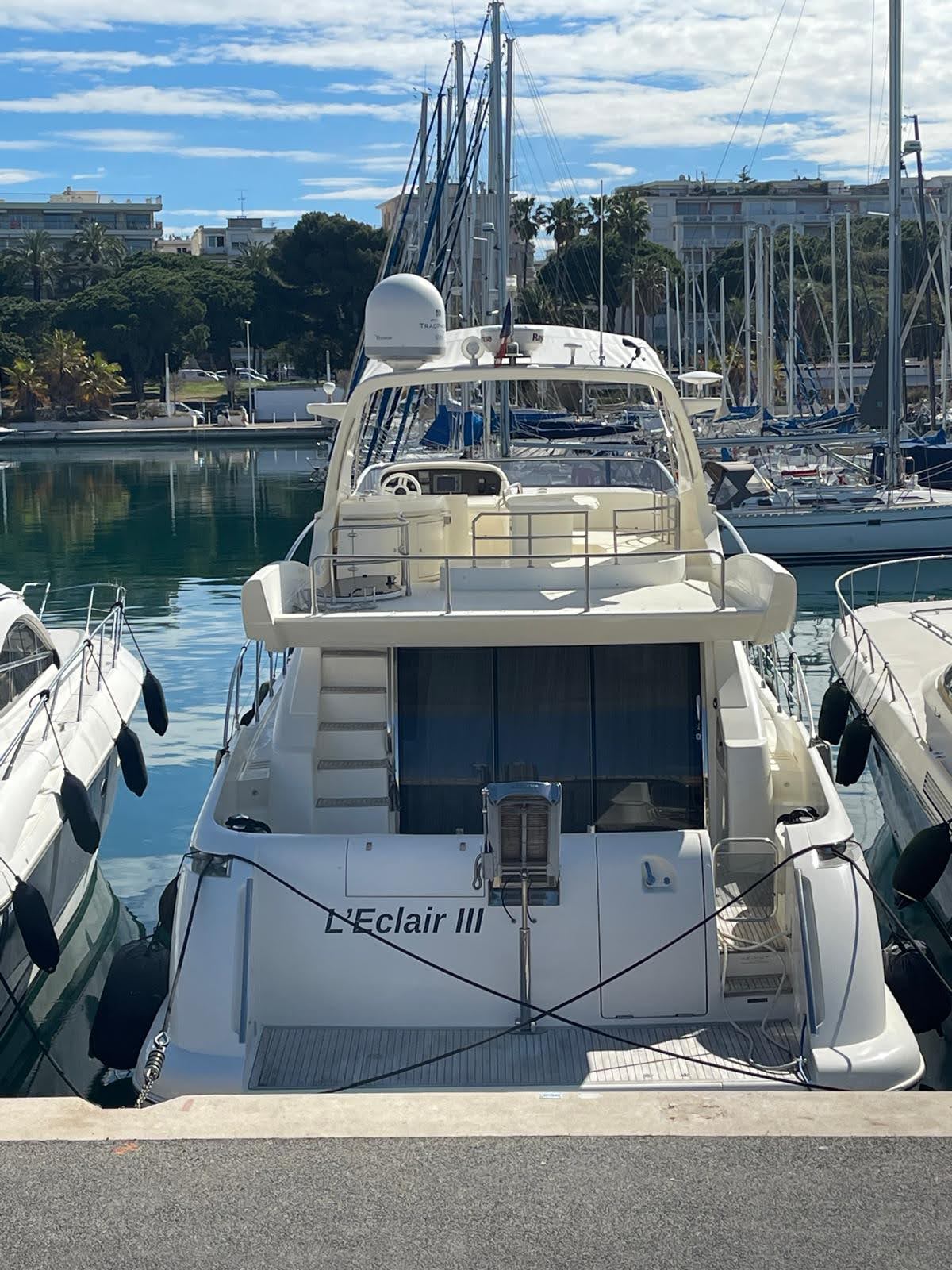 Photo #64 - Azimut 62 Evolution (L'Eclair 3) in Golfe Juan - 22407