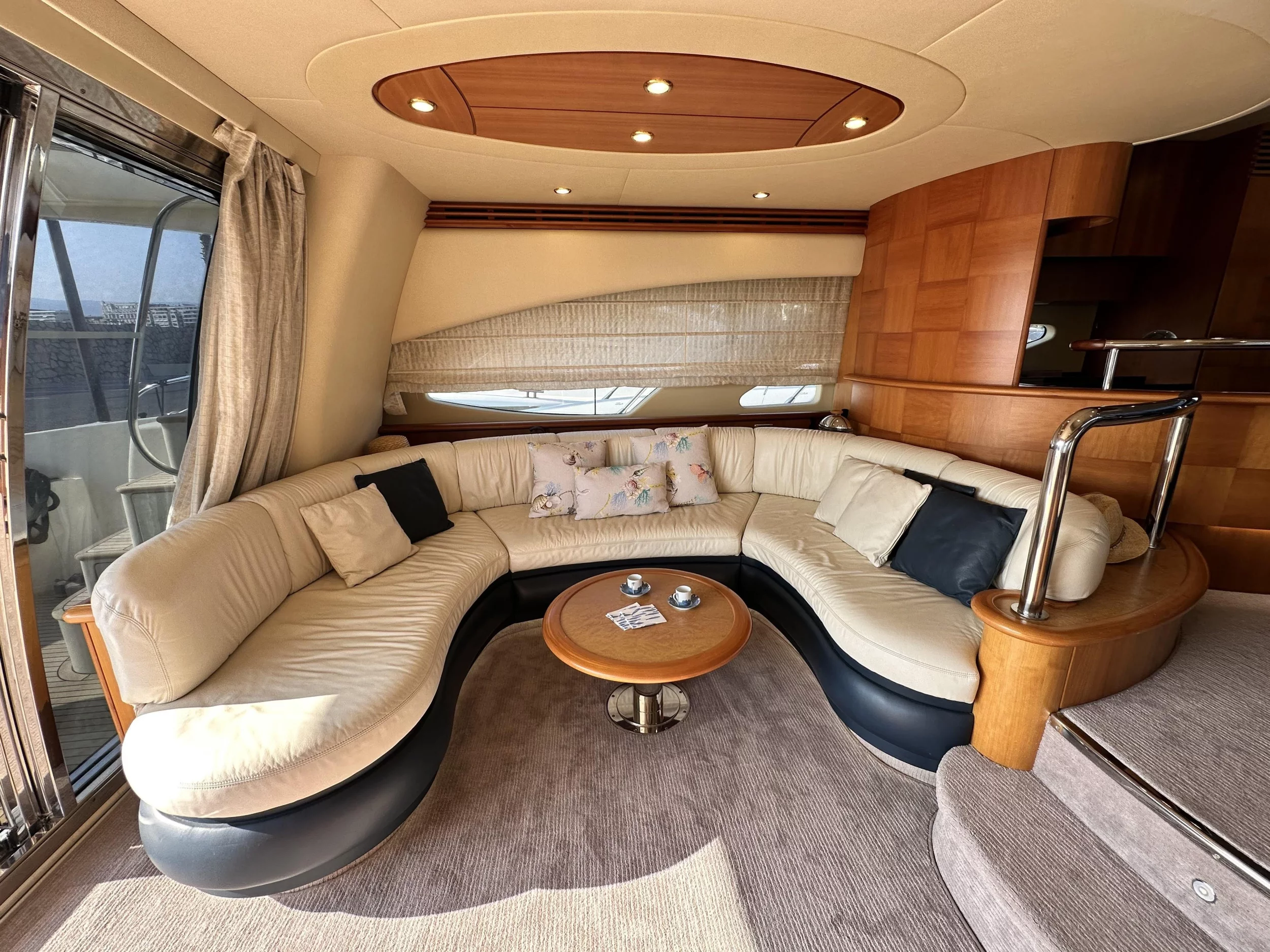 Azimut 62 Evolution (L'Eclair 3)  - 39