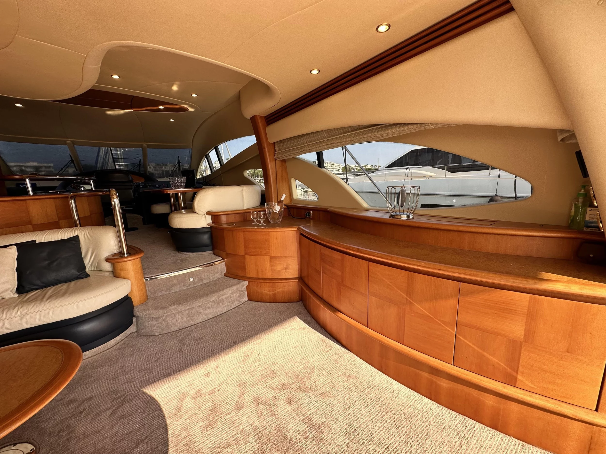 Azimut 62 Evolution (L'Eclair 3)  - 10