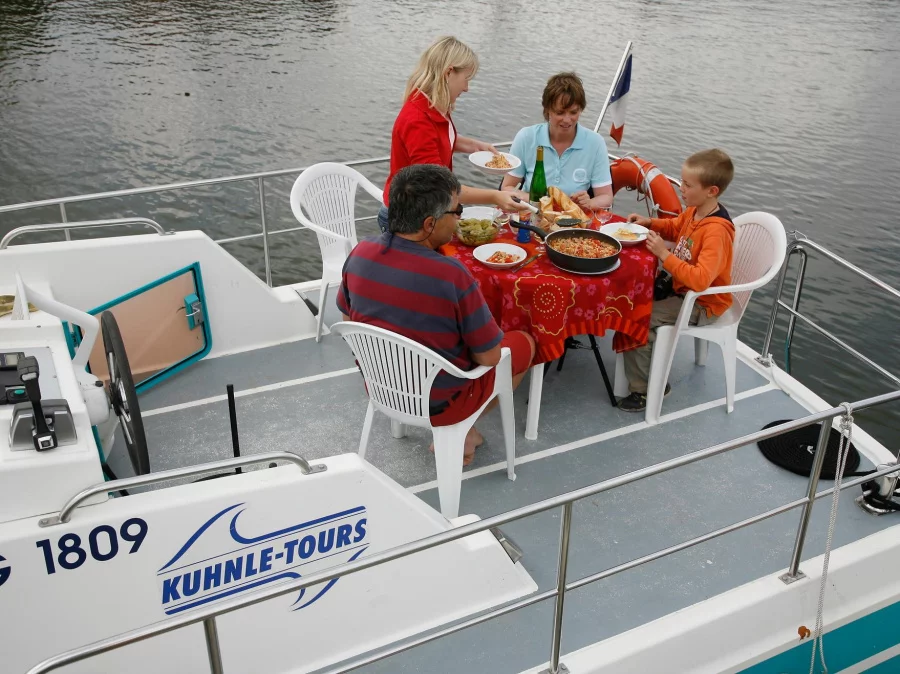 Vetus 900 (Vetus 900-93) Interior image - 5