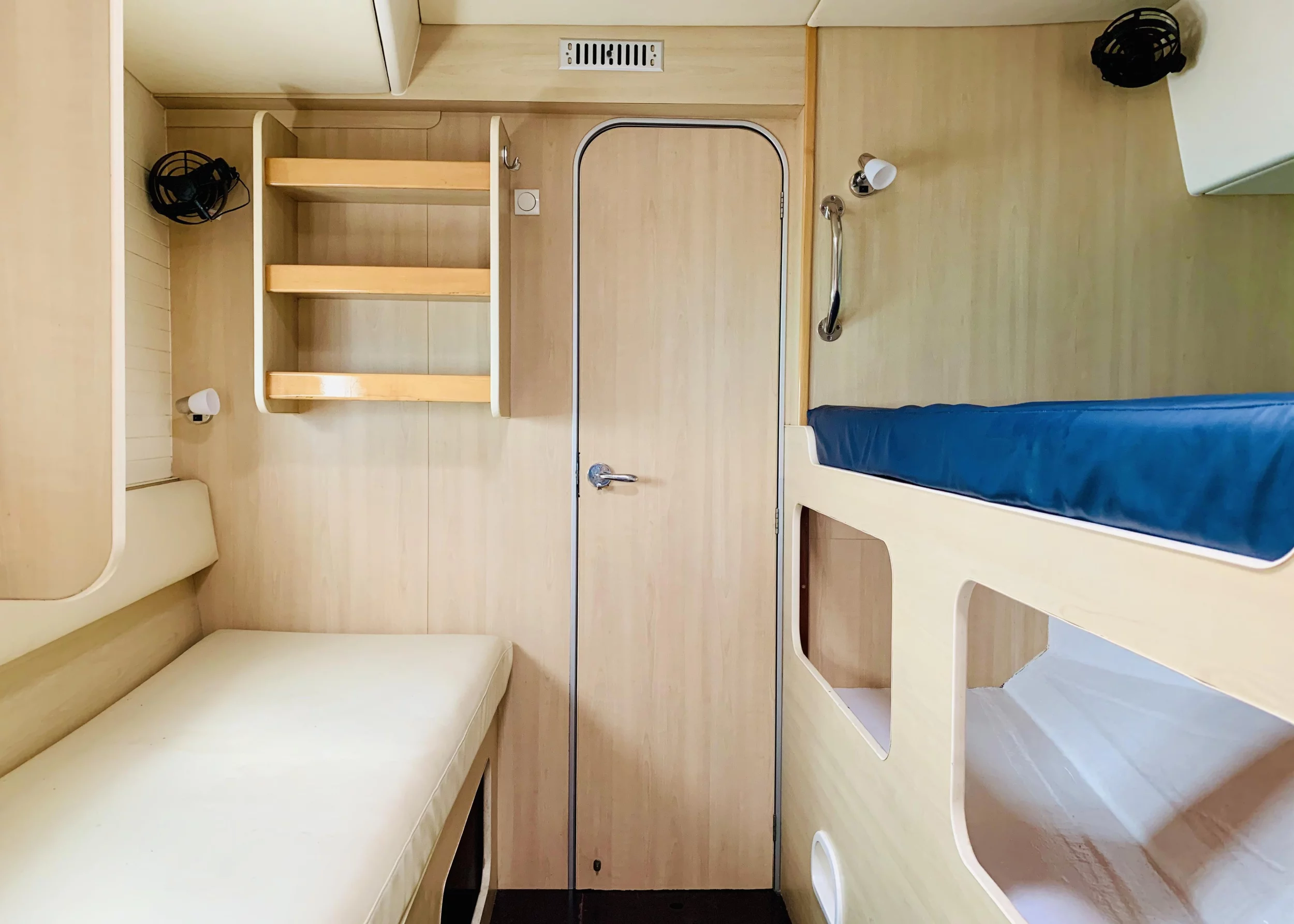 Catlante 600 (Iris) Cabin 2 - 17
