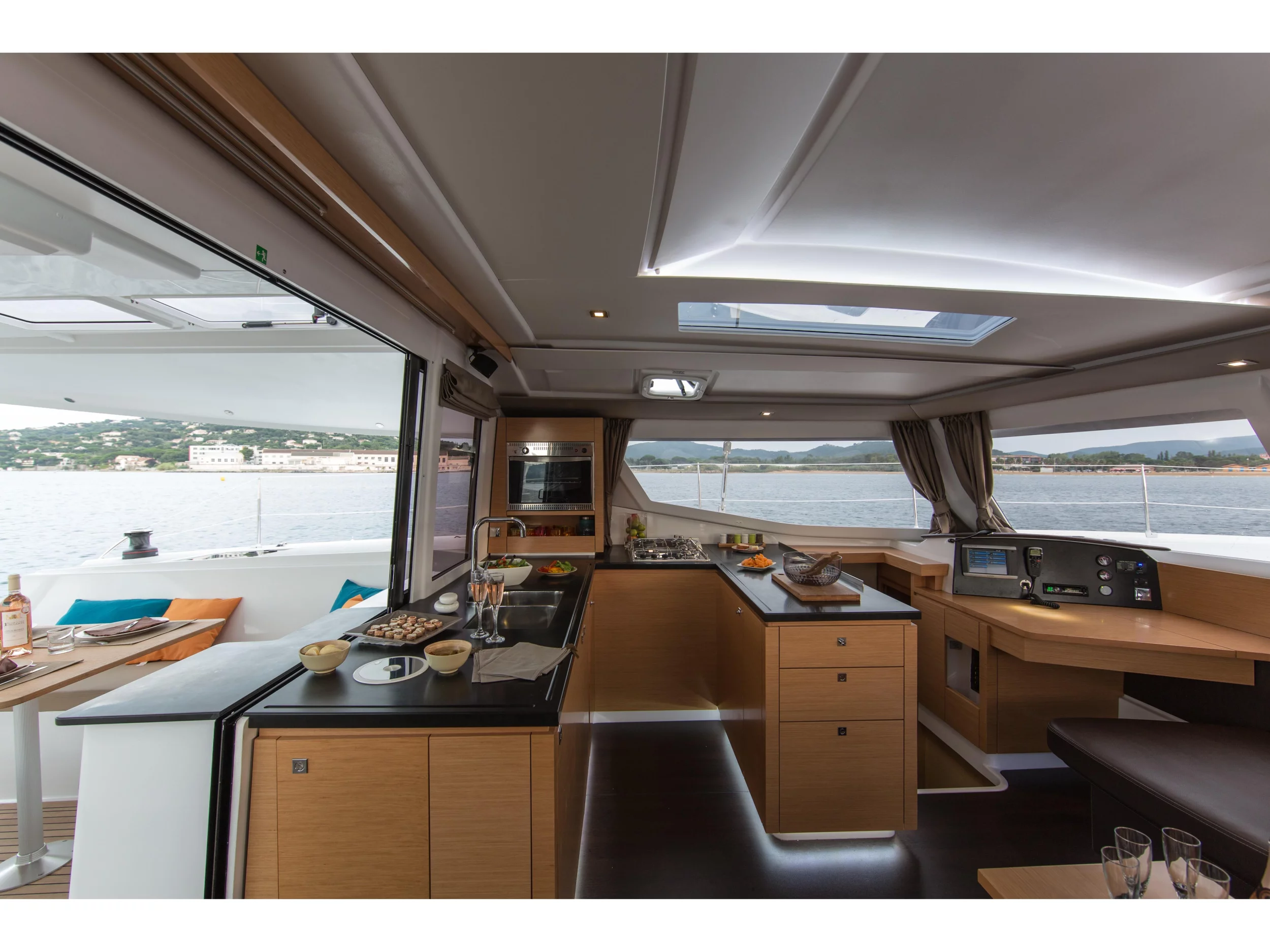 Helia 44 (Fleur de sel) Interior image - 2