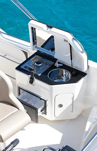 Photo #2 - Quicksilver Activ 755 Sundeck (Quicksilver 755) in Dubrovnik - 22698