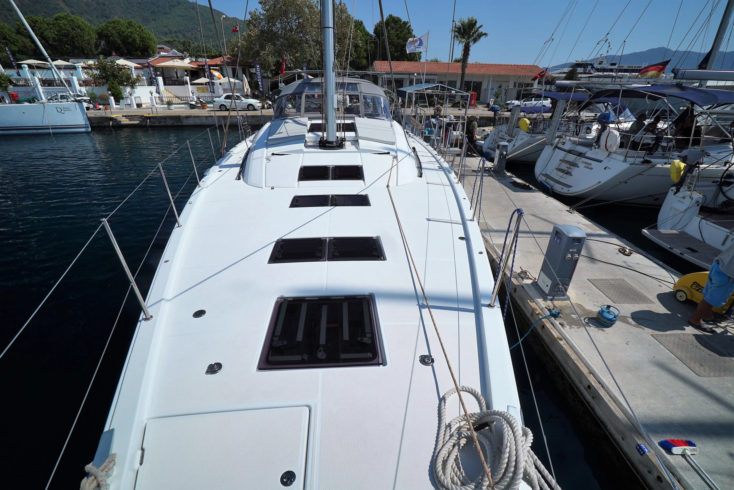 Jeanneau 64 (Freedom)  - 21
