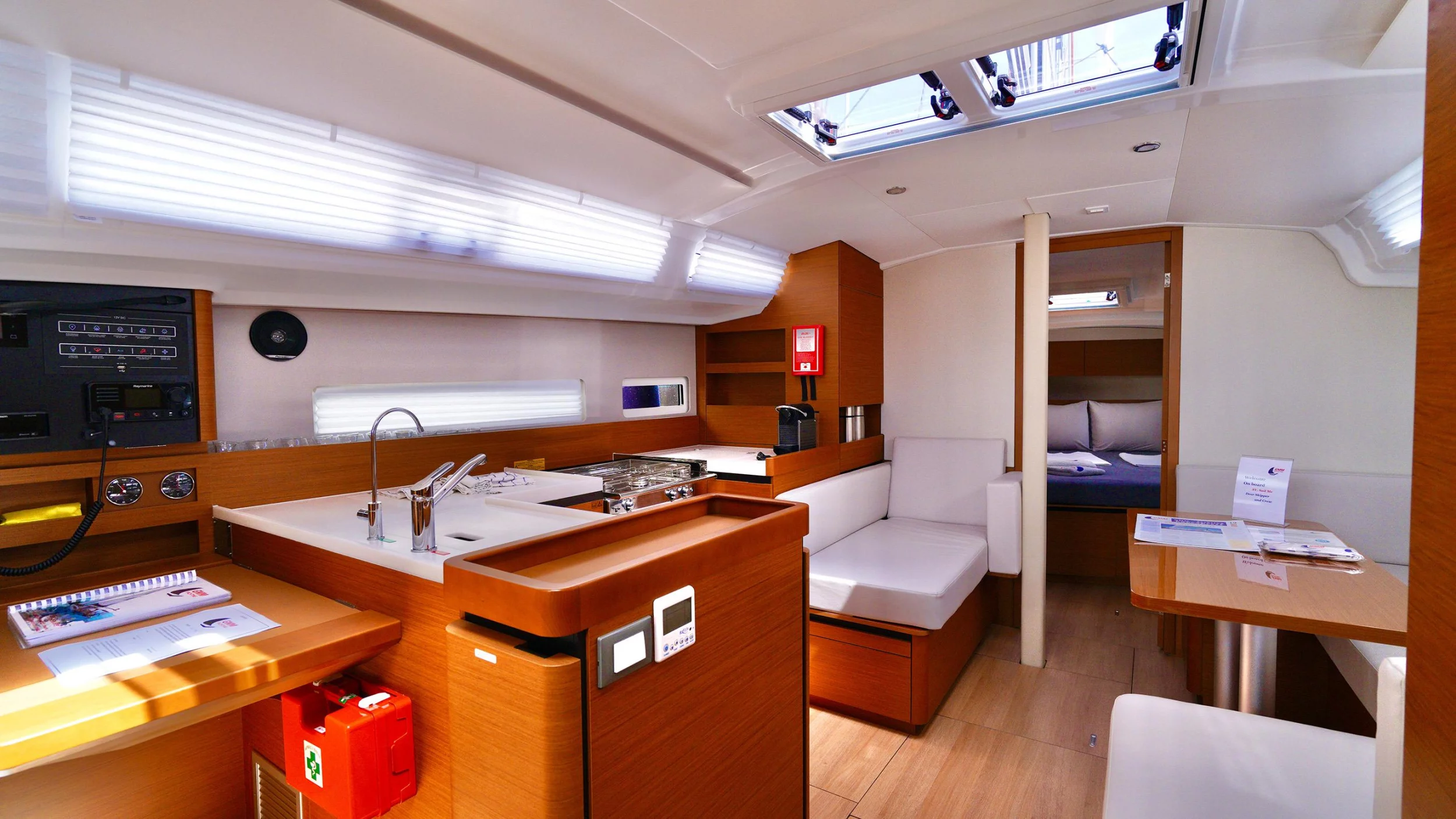 Sun Odyssey 410 (Sail Me)  - 13