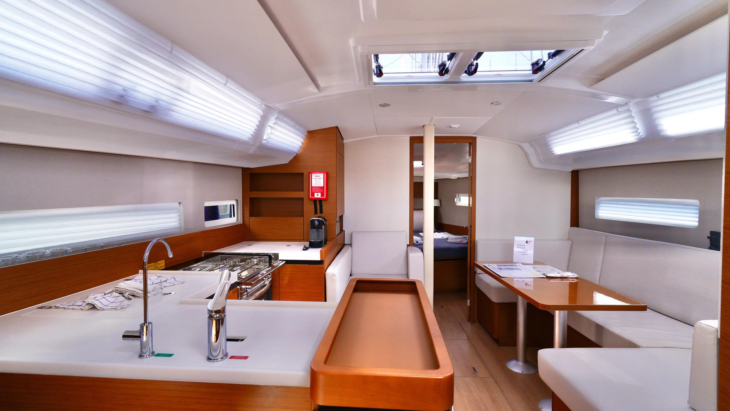 Sun Odyssey 410 (Sail Me)  - 15
