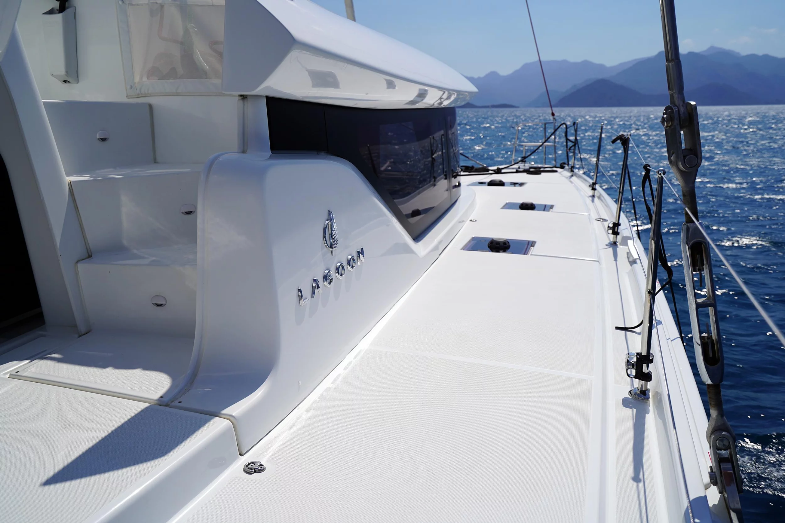 Lagoon 46 (Sweet Dream)  - 17