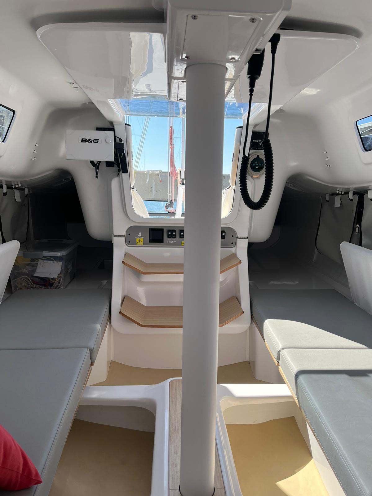 FIRST 27.7 (2 CAB) — photo 962