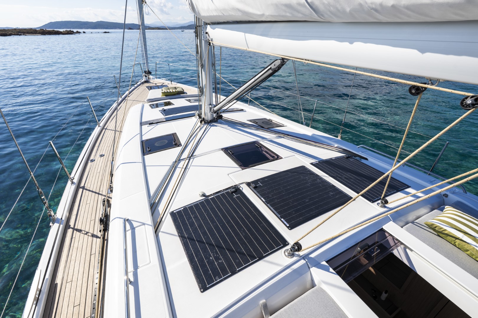 Oceanis 52 (owner version) — photo 8