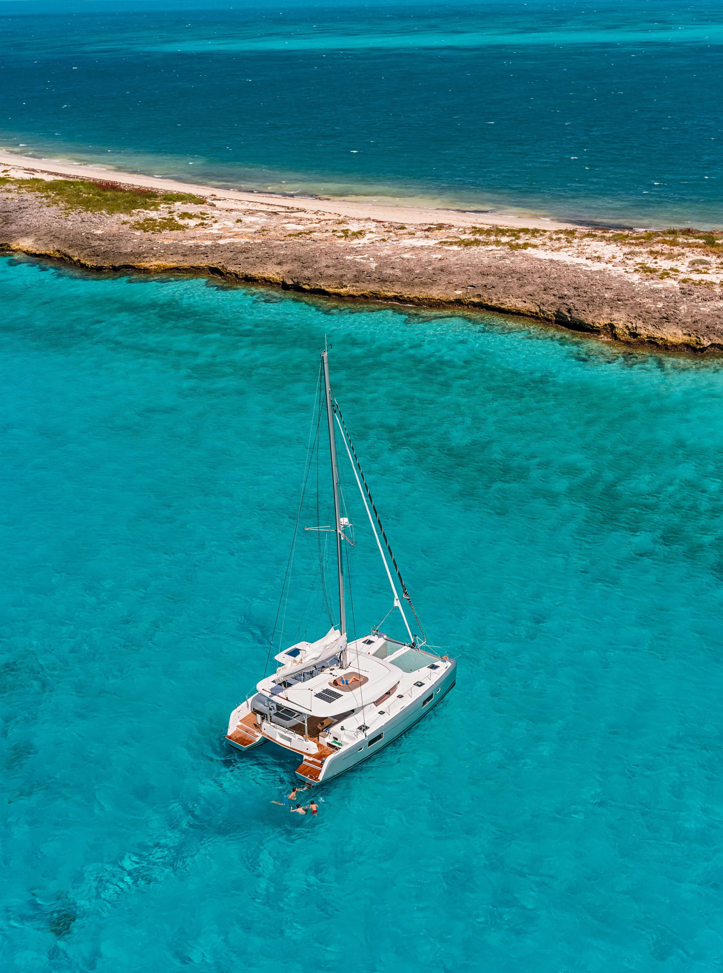 Lagoon 42 (Golden Bride)  - 20