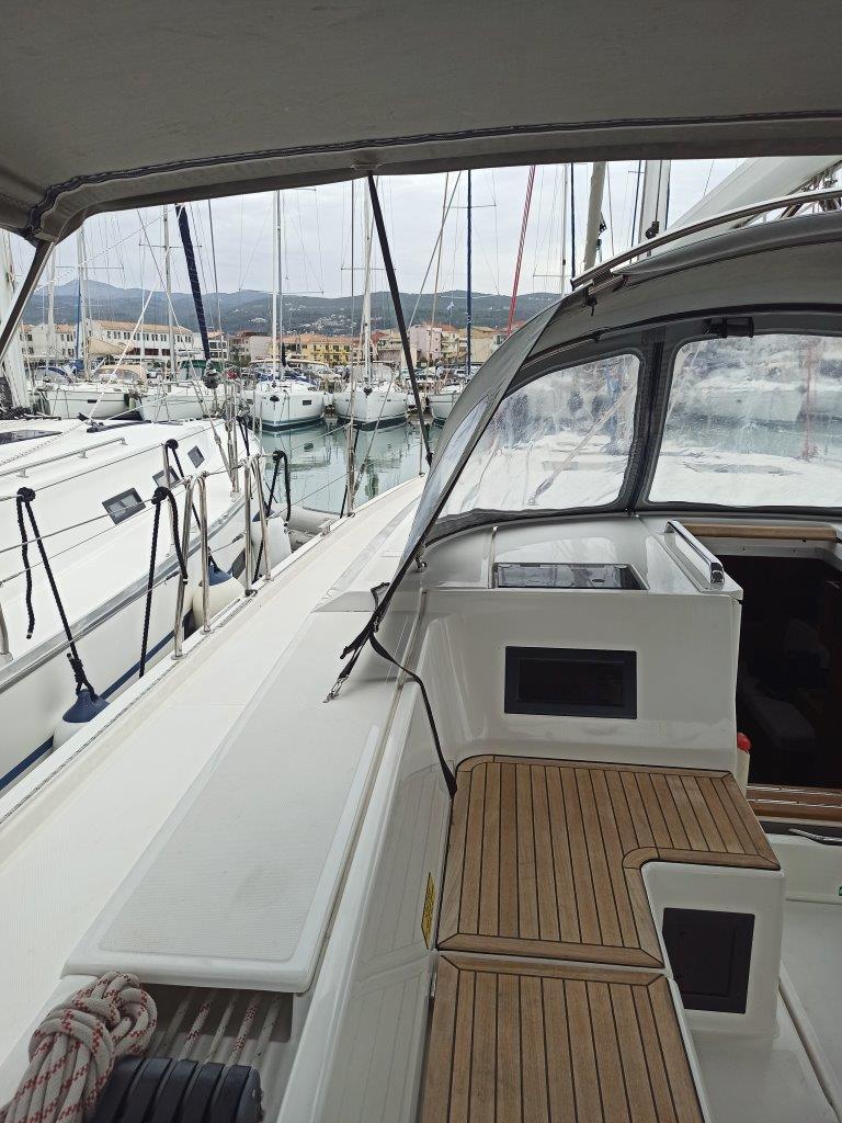 Photo #19 - Bavaria C45 (Nutmeg) in Lefkada - 22756